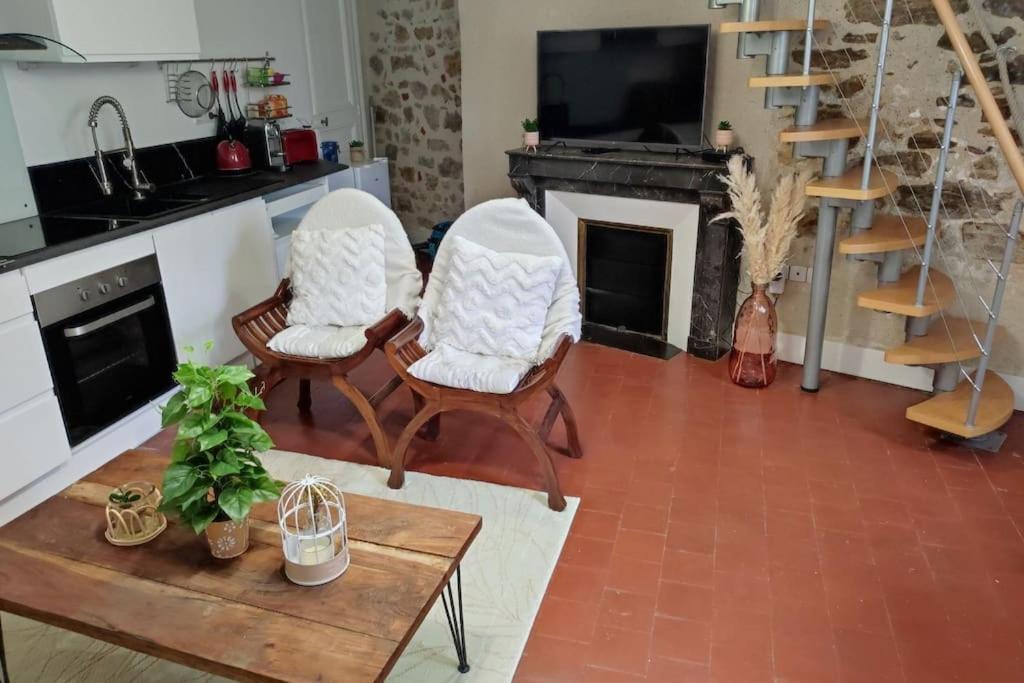 Charmant Duplex En Centre-Ville 勒芒 外观 照片