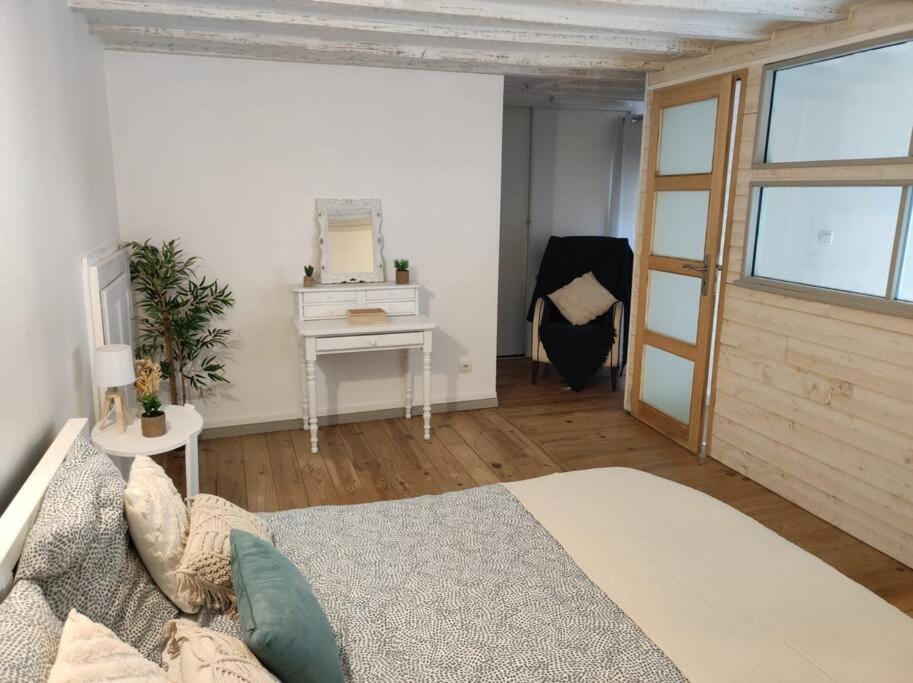 Charmant Duplex En Centre-Ville 勒芒 外观 照片